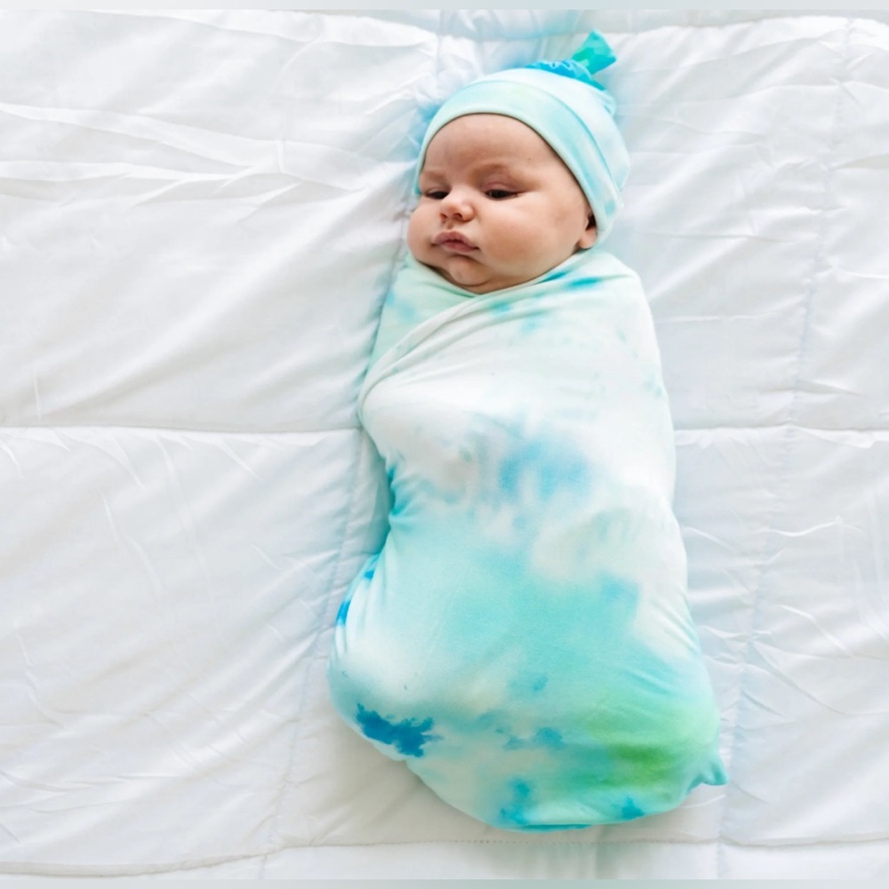 NIB LS Tidepool Swaddle Set